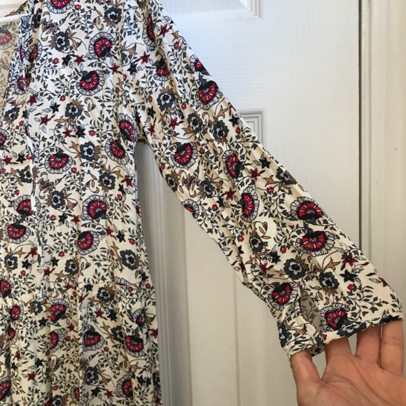 Short dress - Picture 4 of 8